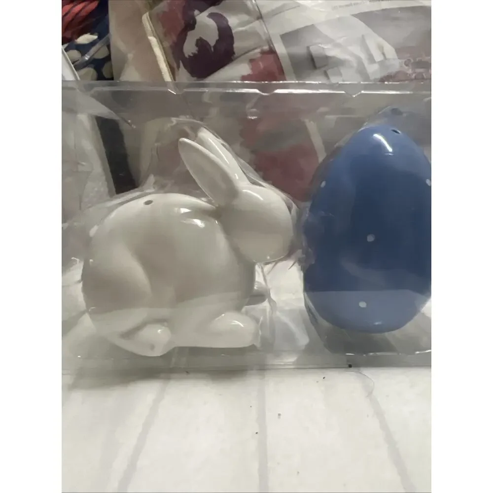 Target salt pepper